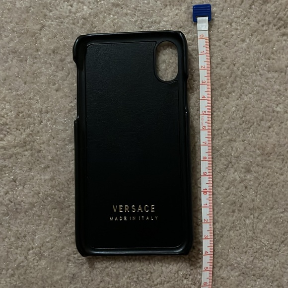 Versace phone case - Picture 5 of 8